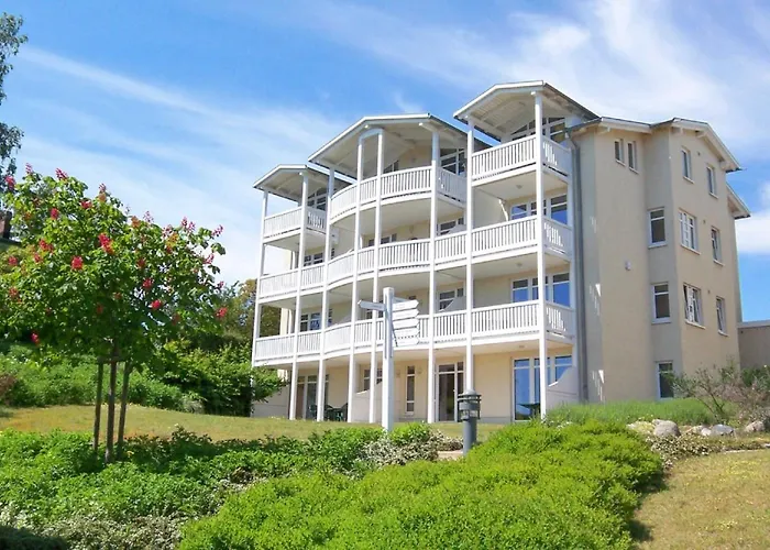 Mit Meerblick Und Balkon, Gratis Nutzung Vom Ahoi Erlebnisbad Und Sauna In Sellin - Meeresblick 27 * Göhren