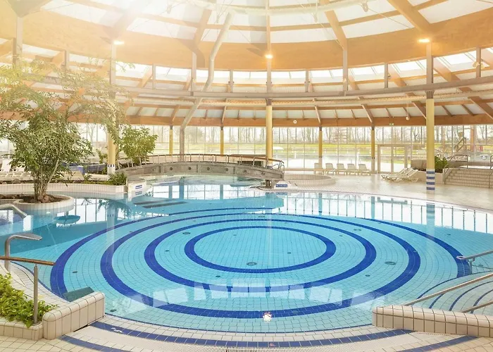 Mit Meerblick Und Balkon, Gratis Nutzung Vom Ahoi Erlebnisbad Und Sauna In Sellin - Meeresblick 27 Apartman *